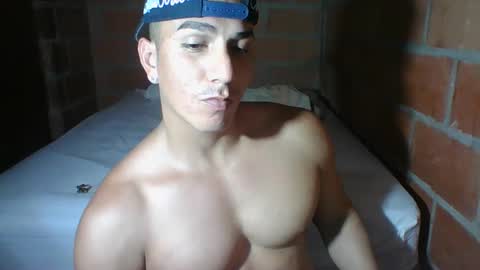 gattitosexy_95 online show from 30, 9, 2025