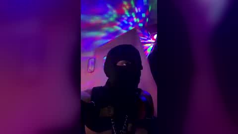 gayboyla626 online show from 27, 7, 2026