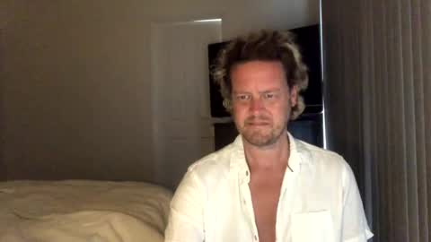 gcsurfer81 online show from 2, 12, 2024