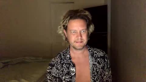 gcsurfer81 online show from 7, 1, 2025