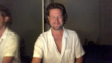 gcsurfer81 online show from 21, 4, 2026