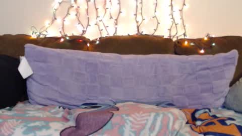 Snapshot of gdanch chatting on 16, 11, 2025 G online show from 16, 11, 2025