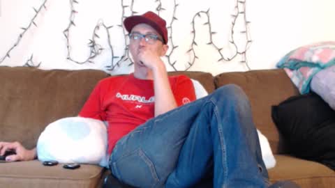 Snapshot of gdanch chatting on 28, 11, 2025 G online show from 28, 11, 2025