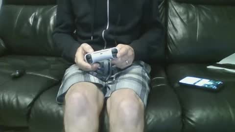 Snapshot of geeezer64 chatting on 4, 1, 2025 geeezer64 online show from 4, 1, 2025