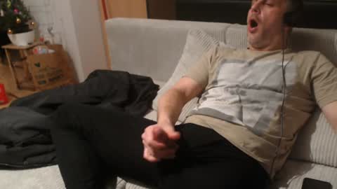 Lassmiranda online show from 23, 12, 2024