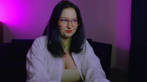 Vi online show from 4, 11, 2025