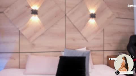    online show from 12, 2, 2025