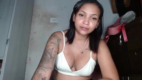 Snapshot of genesis_03_ chatting on 24, 9, 2025 genesis_03_ online show from 24, 9, 2025