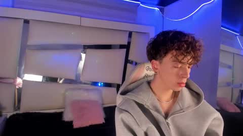 Genesis online show from 28, 11, 2025