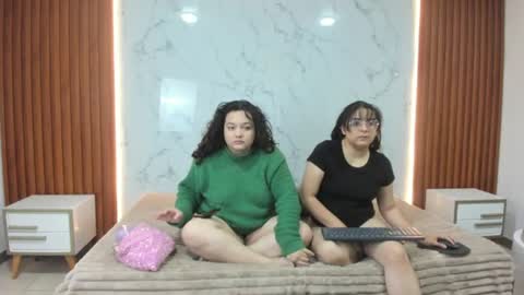 genesis_y_moon online show from 28, 7, 2026