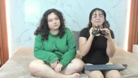 genesis_y_moon online show from 28, 7, 2026