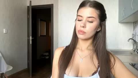 Snapshot of geniegrimmett chatting on 14, 7, 2026 Megan online show from 14, 7, 2026