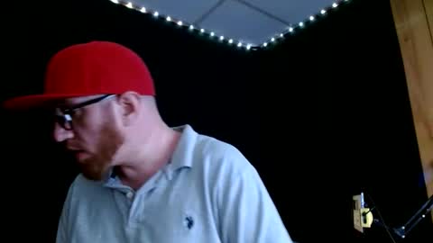 genitalwars online show from 17, 2, 2026