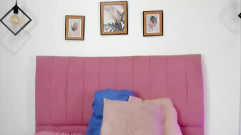 Snapshot of gennesis_love chatting on 9, 9, 2025 Sofia online show from 9, 9, 2025