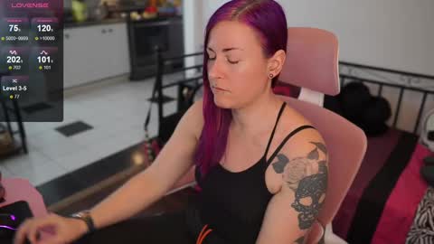 Genny Rock   and  online show from 13, 2, 2025