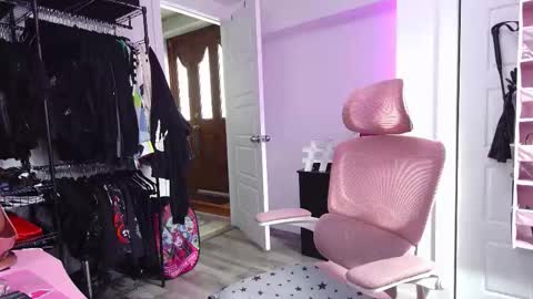 Genny Rock   and  online show from 5, 3, 2026