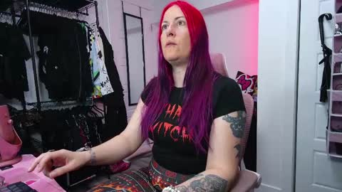 Genny Rock   and  online show from 25, 4, 2026