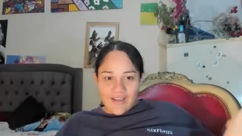 gensesisex online show from 29, 4, 2026