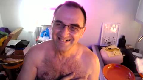 Snapshot of georgempt chatting on 10, 2, 2025 georgempt online show from 10, 2, 2025