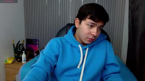 Snapshot of georgesmith_1 chatting on 15, 4, 2026 GEORGE online show from 15, 4, 2026
