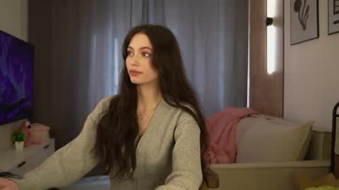 georgiamorandi online show from 10, 5, 2026