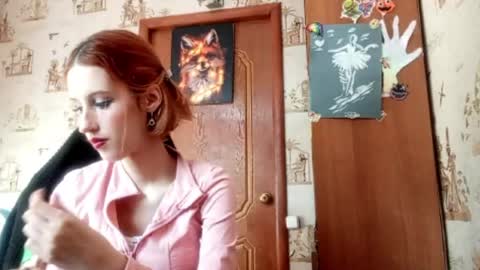 Snapshot of georgianahaeussler chatting on 6, 6, 2026 Ellie online show from 6, 6, 2026