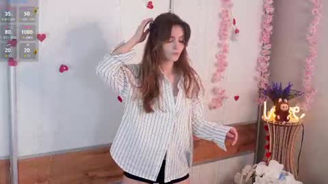 Snapshot of georgiannahearn chatting on 16, 6, 2026 May online show from 16, 6, 2026