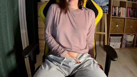 Snapshot of georgiapeachgirl chatting on 25, 11, 2025 Melissa online show from 25, 11, 2025