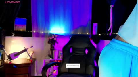 Snapshot of georgina_moschino chatting on 17, 6, 2026 georgina_moschino online show from 17, 6, 2026