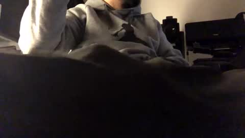 Snapshot of germanlatino02 chatting on 21, 11, 2025 teo online show from 21, 11, 2025