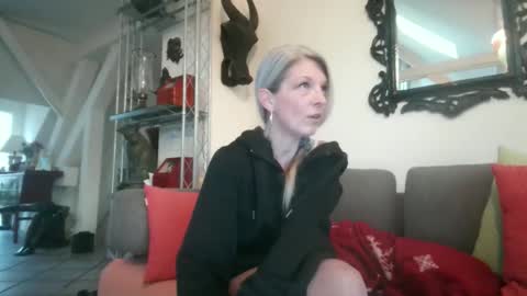 germansweety online show from 22, 11, 2025