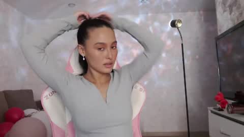 Snapshot of germiona_shine chatting on 8, 4, 2026 Germiona online show from 8, 4, 2026