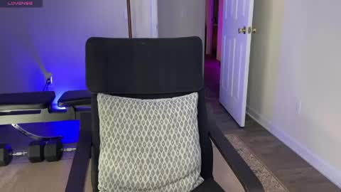 big boy ghost face online show from 22, 4, 2026