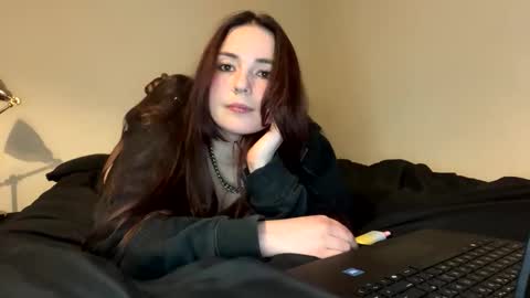 ghostpetal online show from 4, 4, 2026