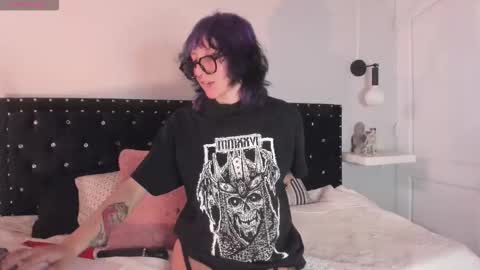 Allison  online show from 3, 2, 2026