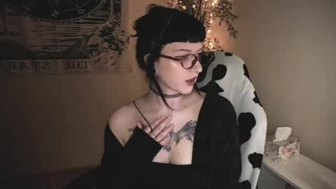ghoticspectre online show from 10, 5, 2026