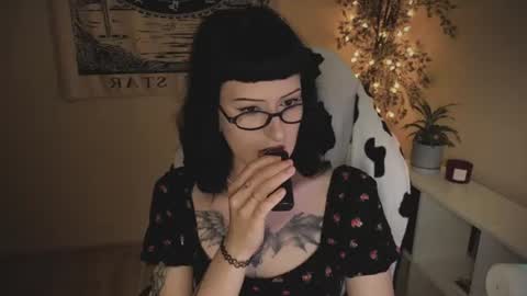 ghoticspectre online show from 2, 7, 2026