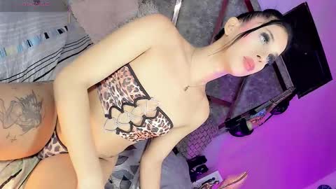 Gia Ferrara online show from 16, 3, 2026