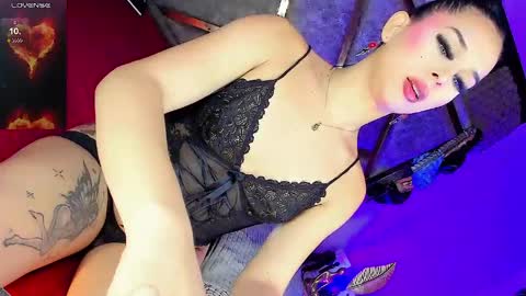 Gia Ferrara online show from 5, 6, 2026