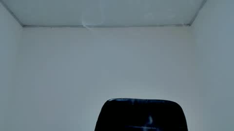 GIA WHITE Independet  online show from 3, 5, 2026
