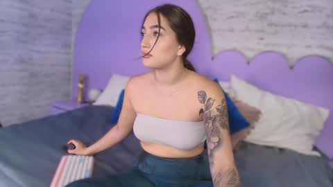 Gia online show from 22, 4, 2026