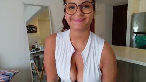 Gianella  online show from 15, 4, 2026