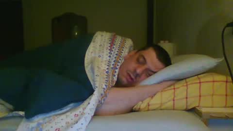 Snapshot of giaco1982 chatting on 25, 1, 2025 samuel online show from 25, 1, 2025