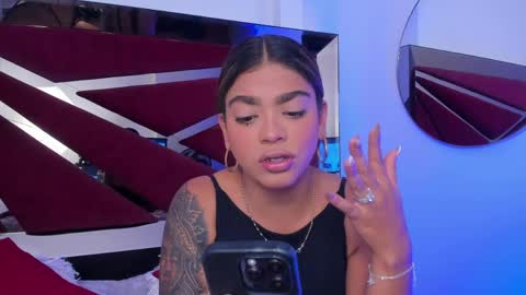 Gia  online show from 22, 4, 2026