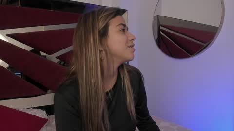 Gia  online show from 24, 4, 2026