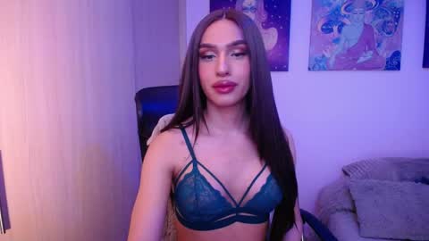 Snapshot of giamint chatting on 5, 5, 2026 Gia Mint online show from 5, 5, 2026