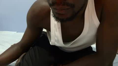 giant_couple online show from 10, 6, 2026