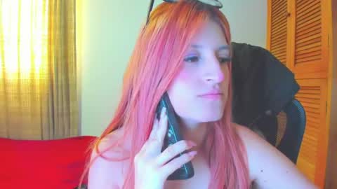 GiaRoussel online show from 18, 6, 2026