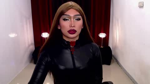 Gia X online show from 17, 12, 2024