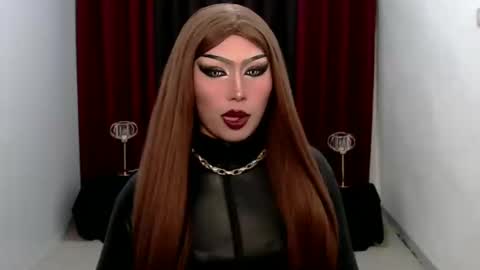 Gia X online show from 13, 1, 2025